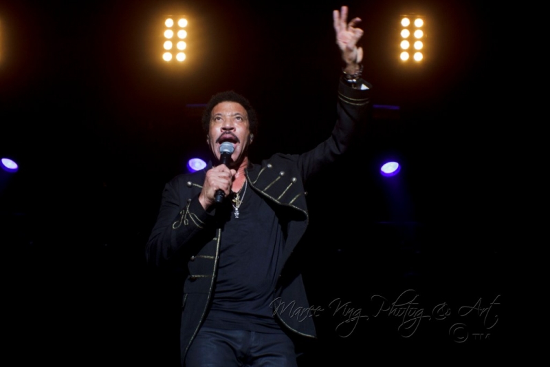 Lionel Ritchie LIVE Perth 02 Mar 2014 by Maree King  (15)